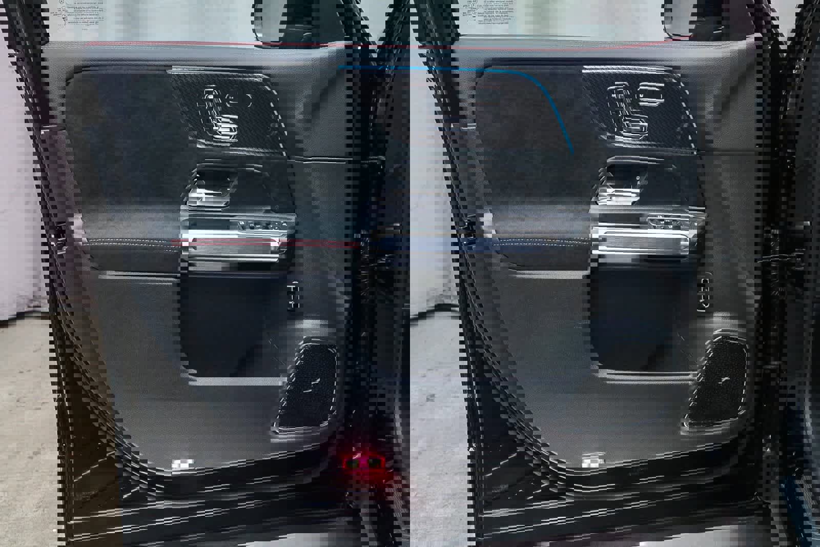 New 2025 Mercedes-Benz GLB 35 AMG 4MATIC image 22