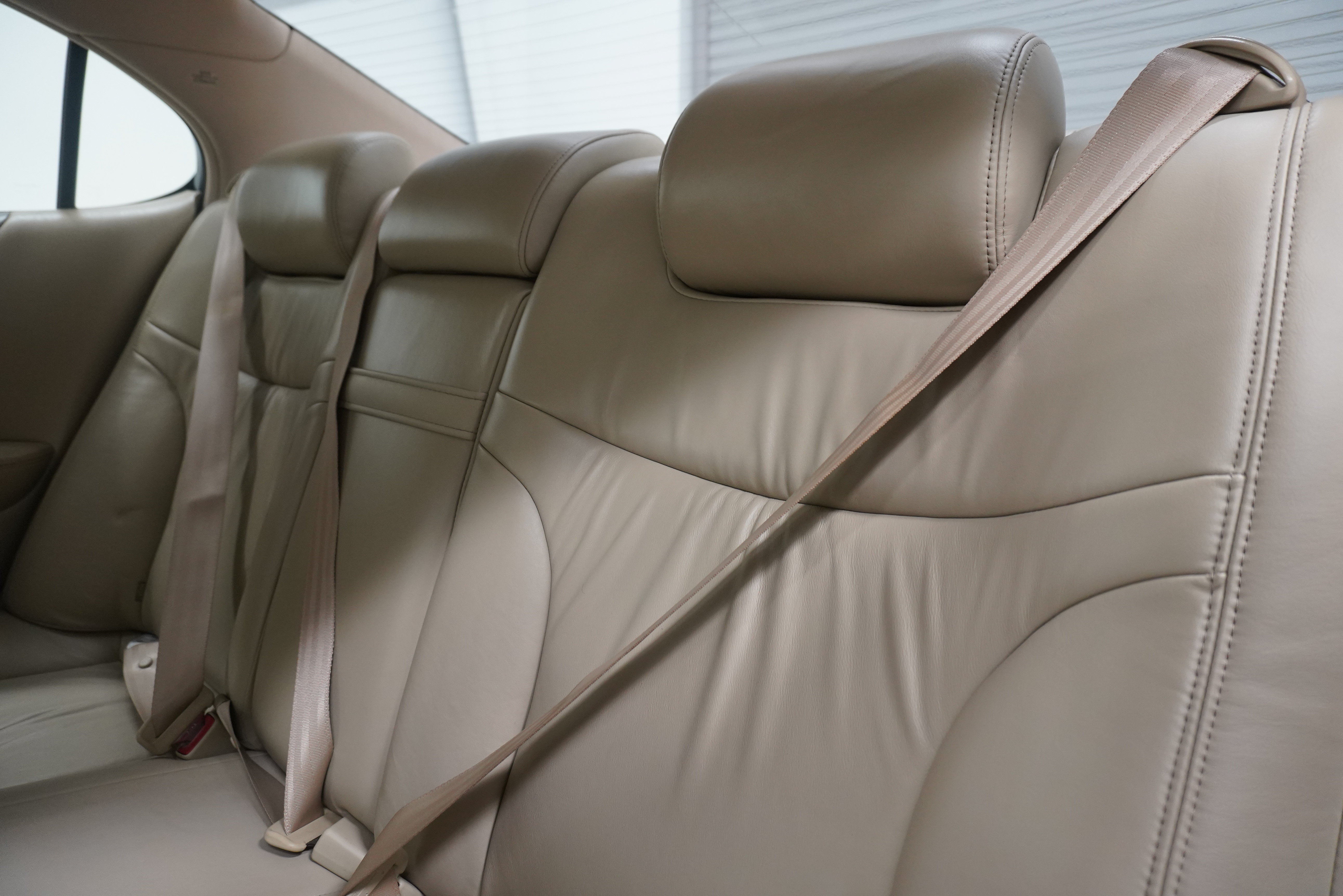 Used 2003 Lexus ES 330 FWD image 12
