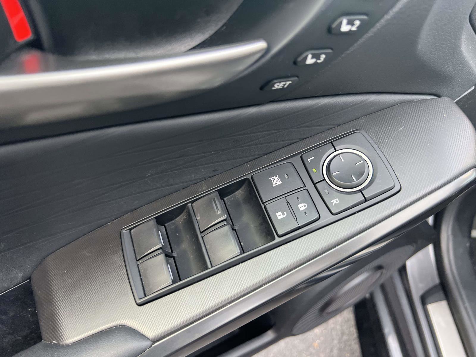 Used 2023 Lexus IS 350 F Sport w/ Memory Package image 14