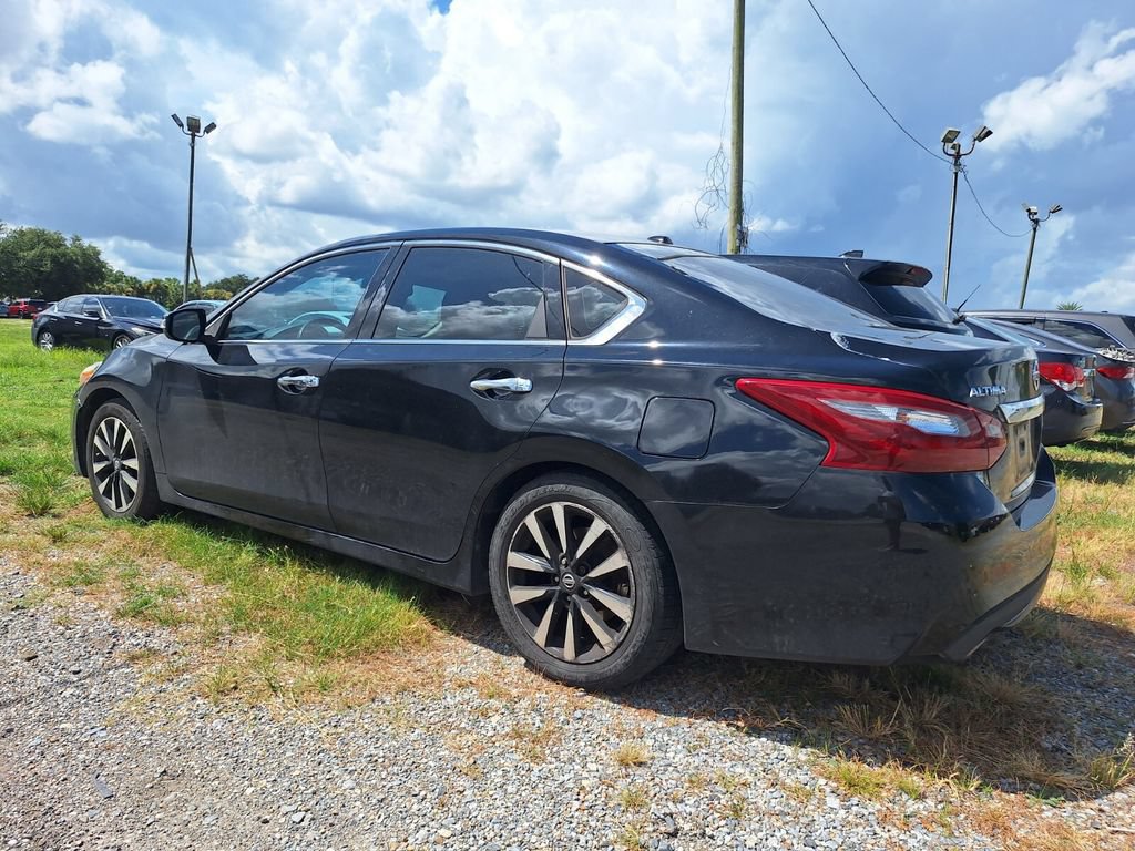 Used 2018 Nissan Altima 2.5 SL FWD image 5