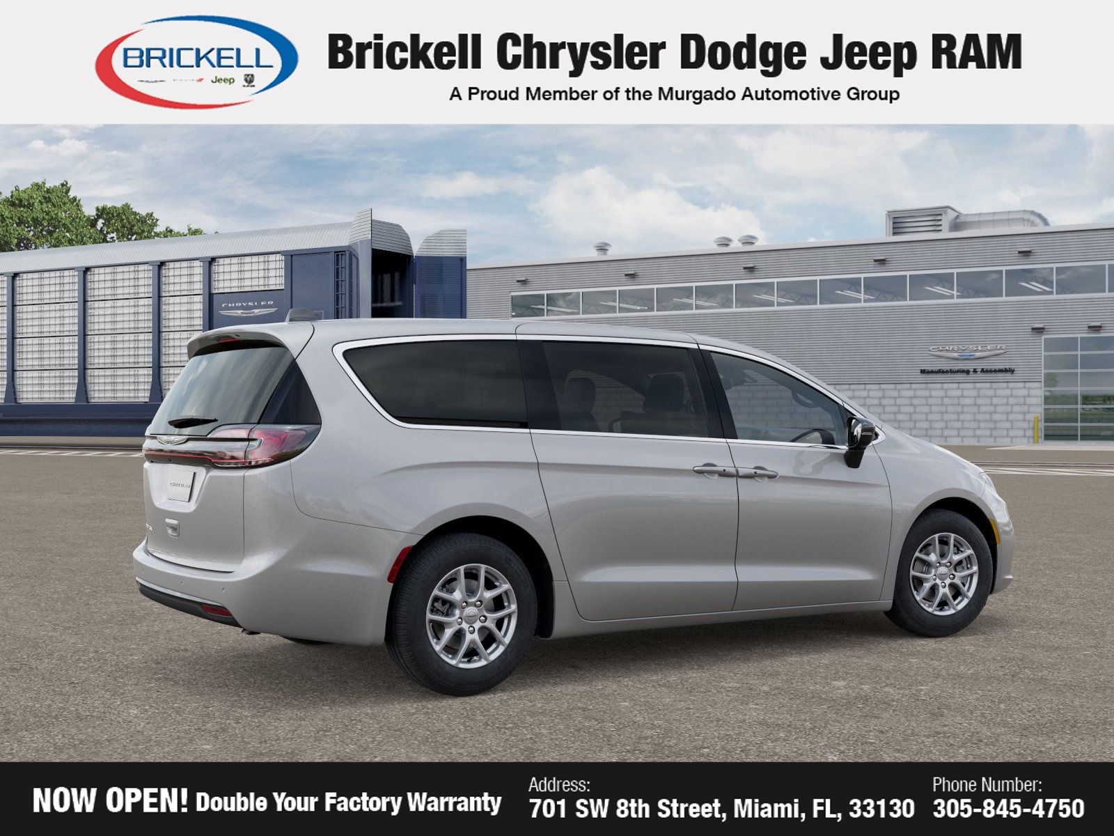 New 2026 Chrysler Pacifica Select image 4