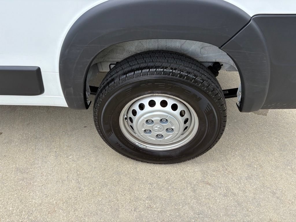 Used 2026 RAM ProMaster 2500 w/ Convenience Group FWD image 44