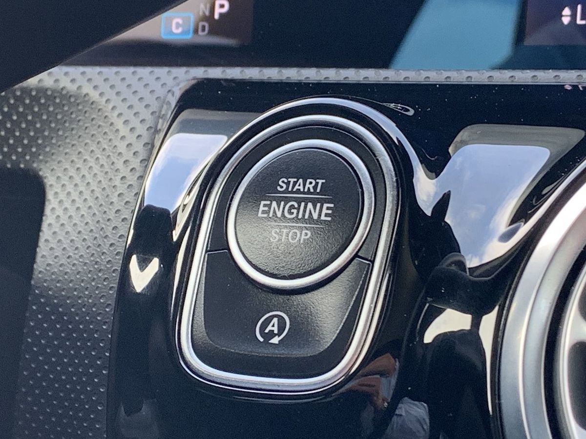 Used 2025 Mercedes-Benz CLA 250 4MATIC image 21