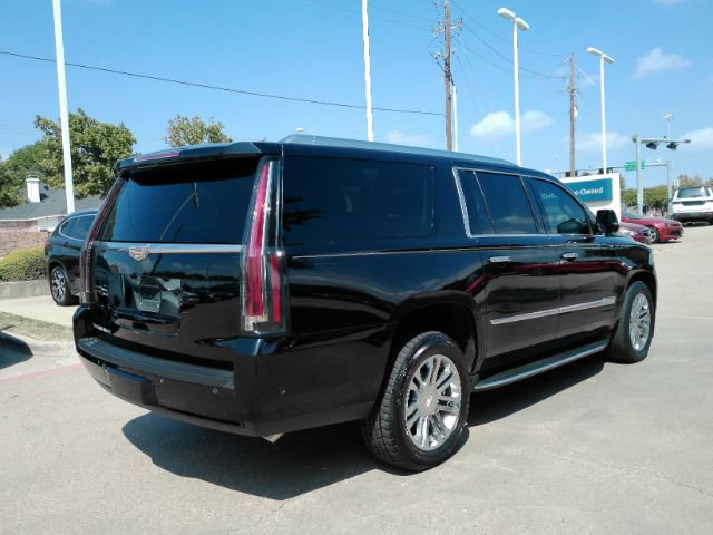Used 2018 Cadillac Escalade ESV 4WD image 6