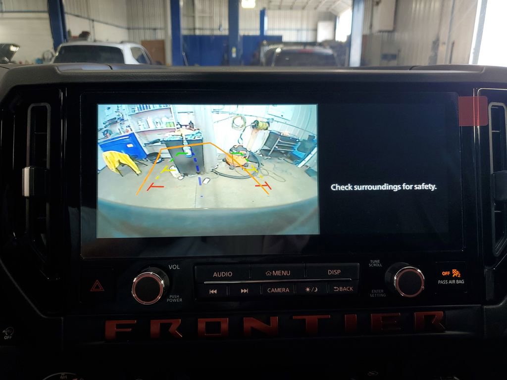 New 2025 Nissan Frontier PRO-4X image 8