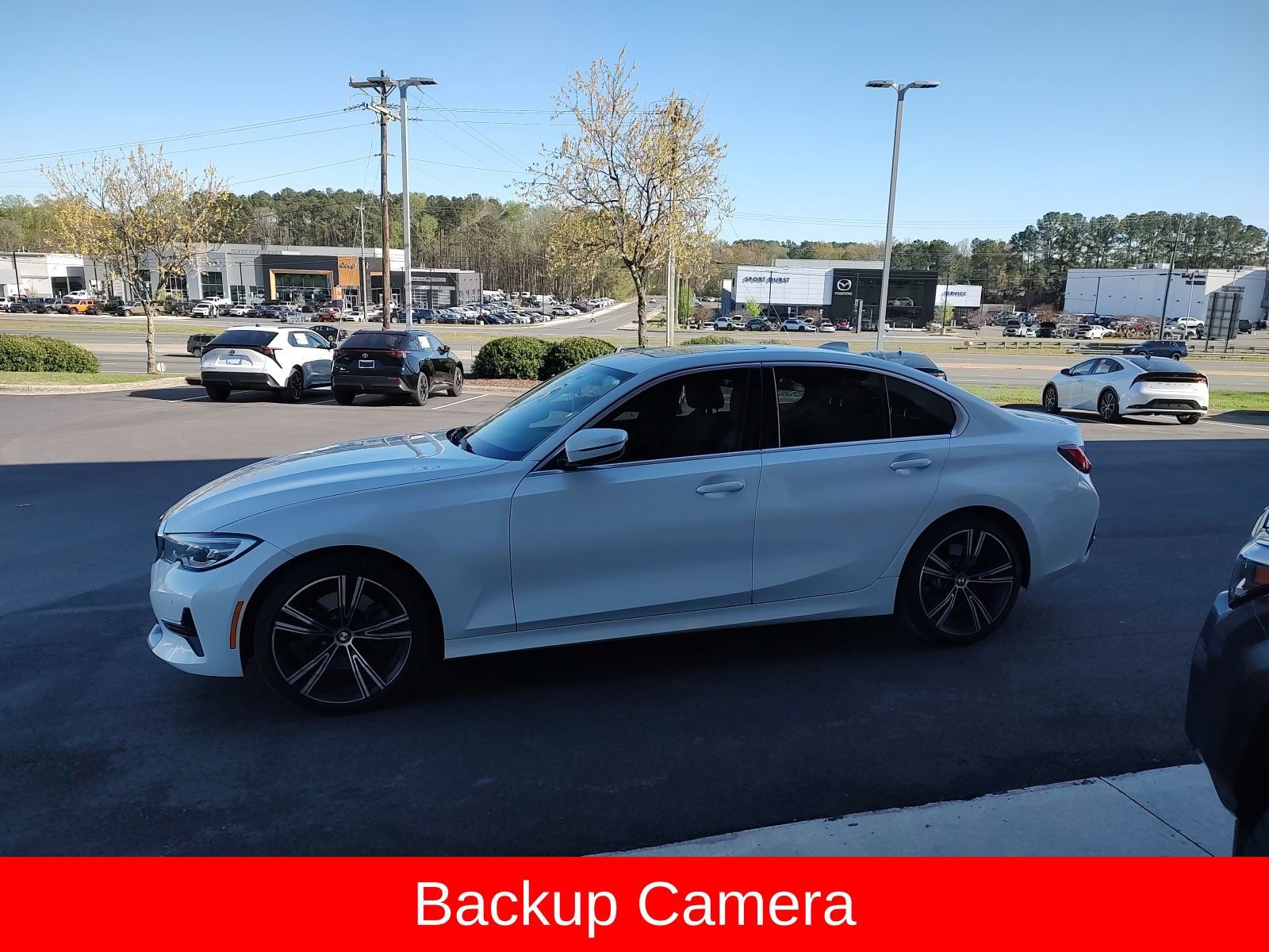 Used 2021 BMW 330i Sedan w/ Premium Package image 8