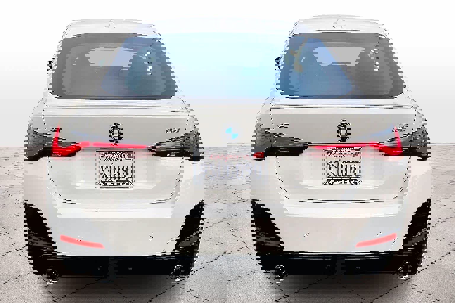 Used 2025 BMW 430i xDrive w/ M Sport Package image 7