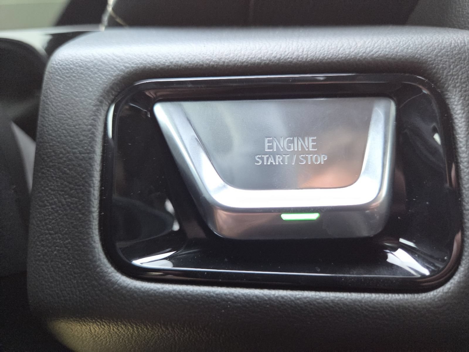New 2026 GMC Yukon Elevation w/ Elevation Premium Package RWD image 8
