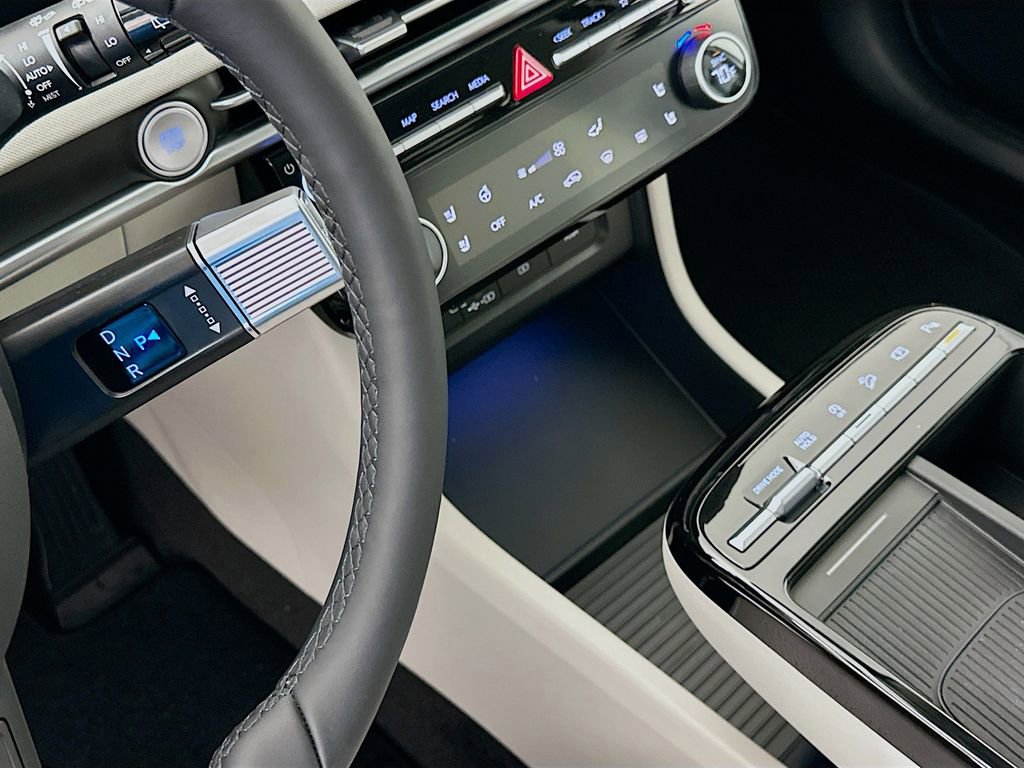 New 2026 Hyundai Tucson Limited image 15