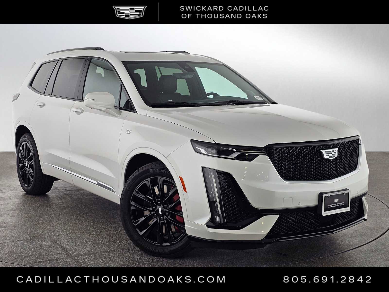Used 2025 Cadillac XT6 Sport w/ LPO, Onyx Lite Package AWD/4WD image 1