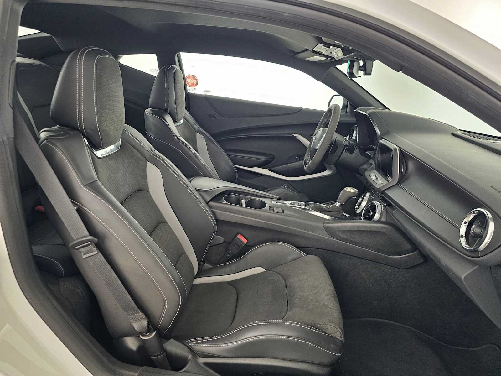 Used 2023 Chevrolet Camaro SS RWD image 10