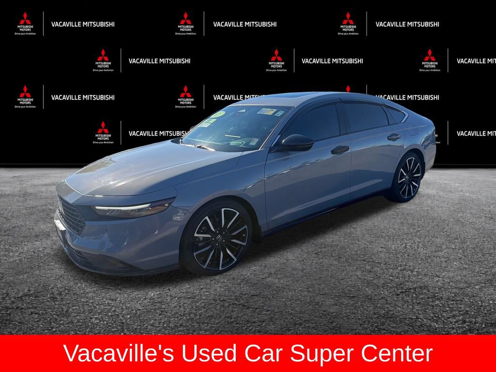 Used 2025 Honda Accord Touring image 1