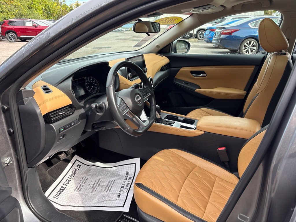 Certified 2025 Nissan Sentra SV w/ SV Premium Package FWD image 9
