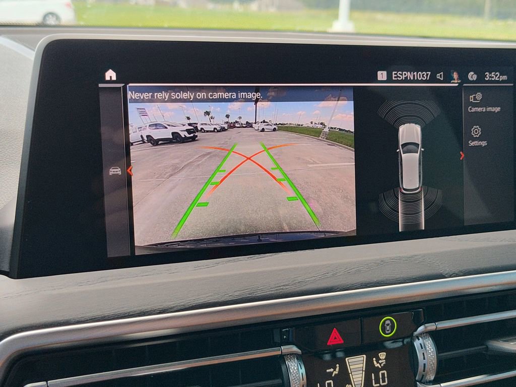 Used 2024 BMW X3 xDrive30i w/ M Sport Package image 32