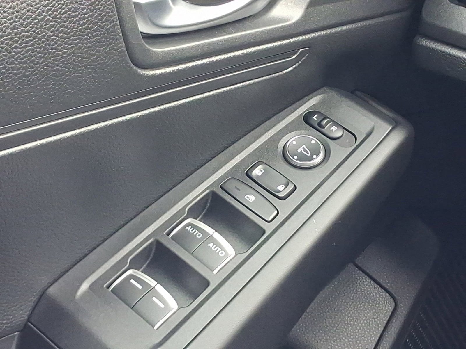 Used 2024 Honda Accord LX image 13