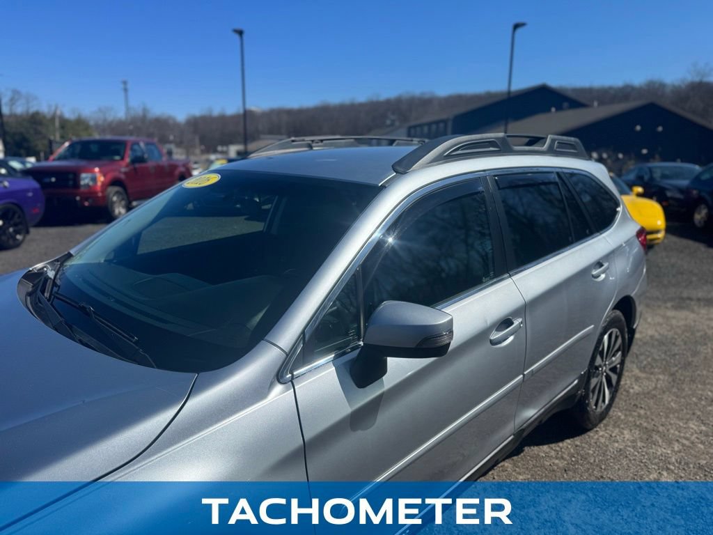 Used 2016 Subaru Outback 2.5i Limited AWD/4WD image 9