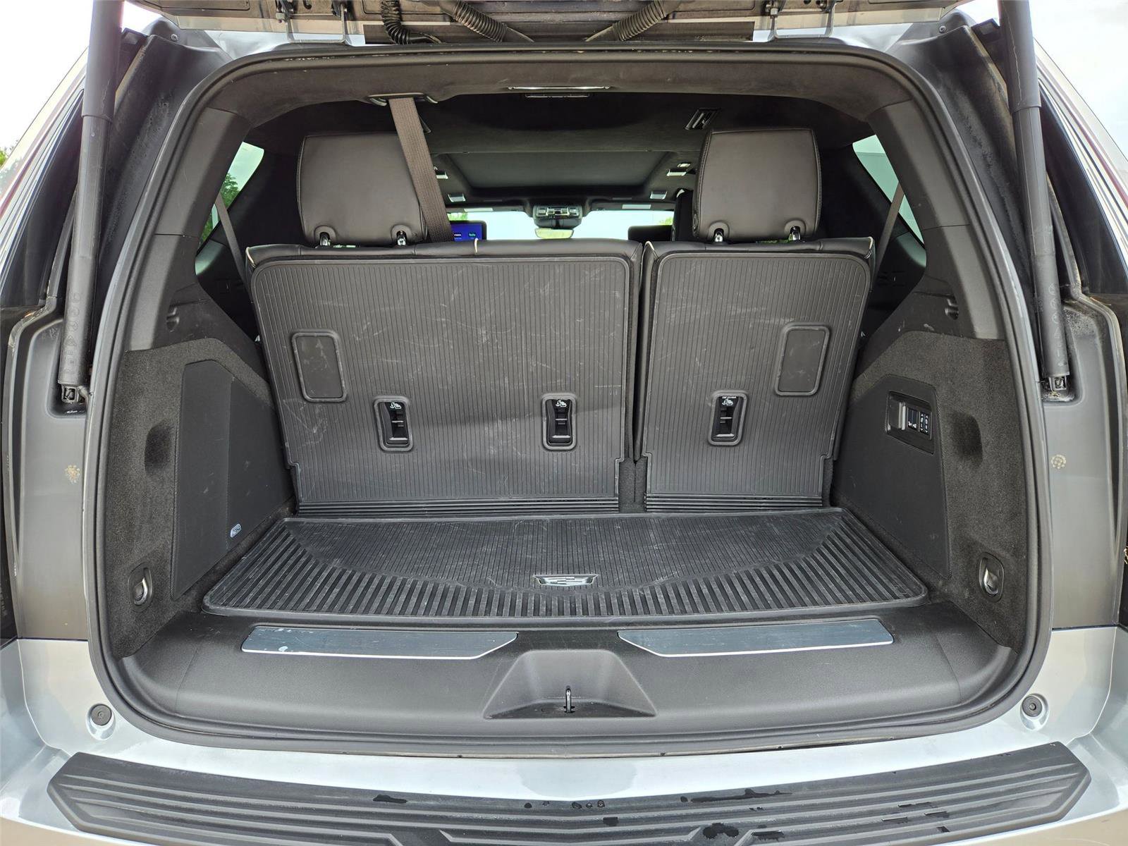 Certified 2025 Cadillac Escalade Sport Platinum AWD/4WD image 35
