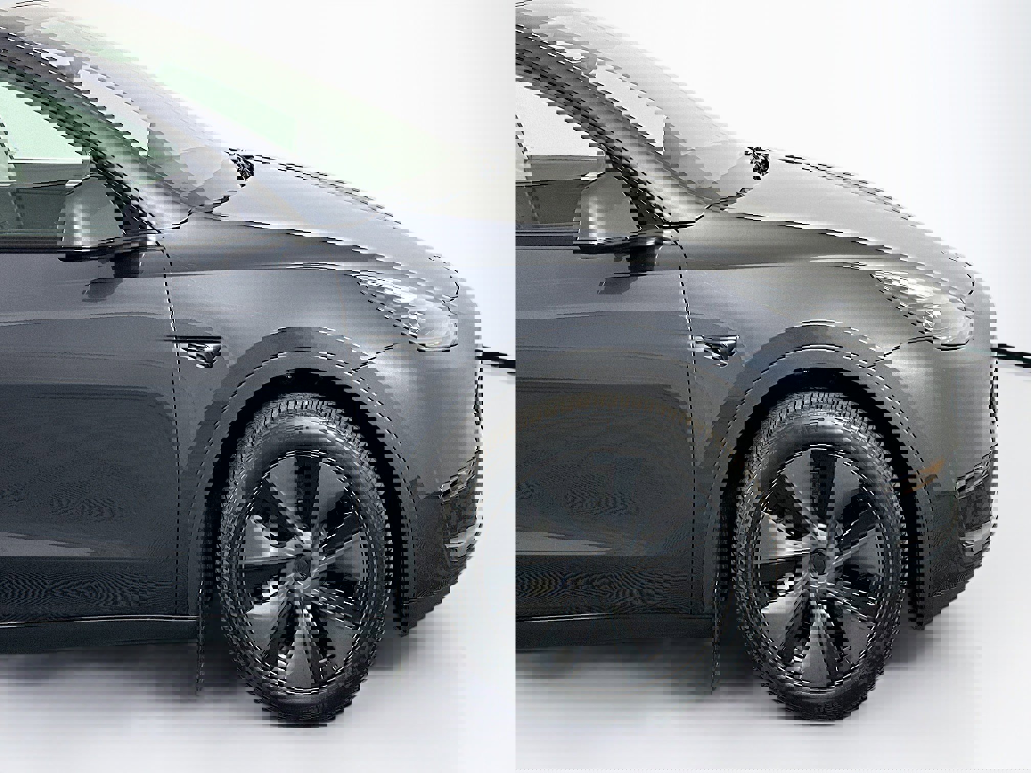 Used 2025 Tesla Model Y Long Range image 44