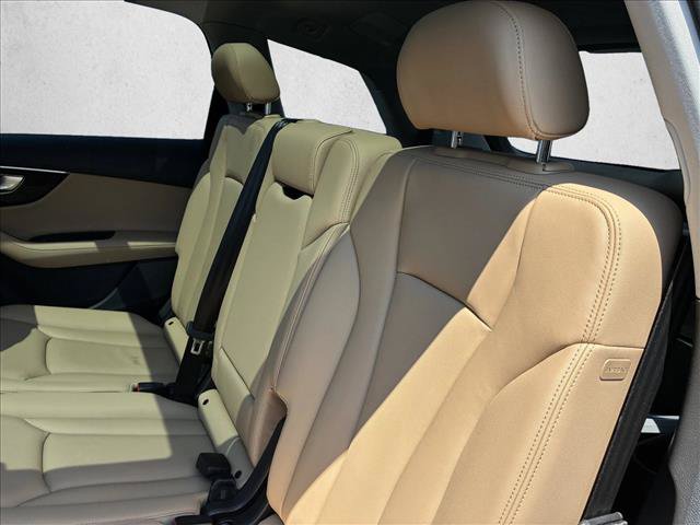 Used 2024 Audi Q7 3.0T Premium Plus AWD/4WD image 14