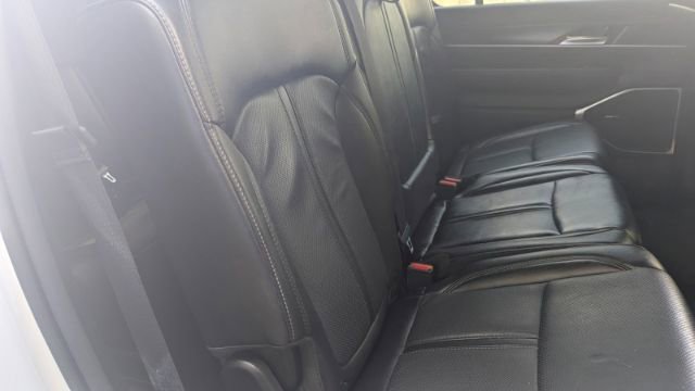 Used 2023 Jeep Wagoneer L Series II image 22