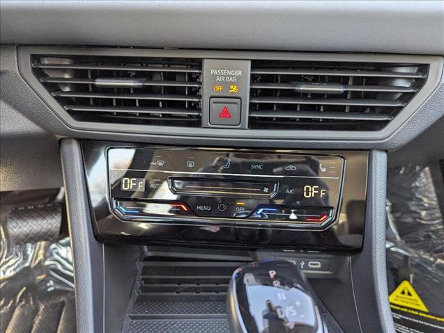 New 2026 Volkswagen Jetta SE FWD image 19