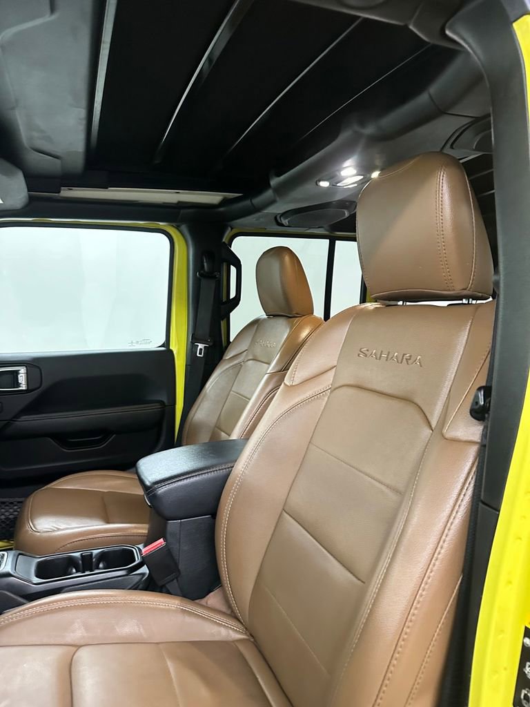 Used 2023 Jeep Wrangler Unlimited Sahara w/ Cold Weather Group image 12