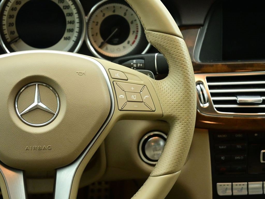 Used 2013 Mercedes-Benz CLS 550 4MATIC image 5