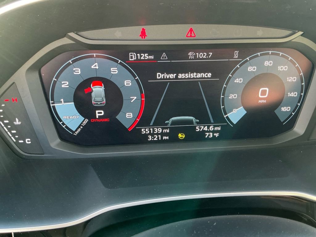 Used 2024 Audi Q3 2.0T Premium image 24