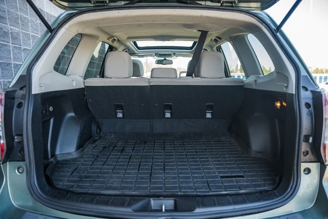 Used 2016 Subaru Forester 2.5i Premium w/ All-Weather Package image 12