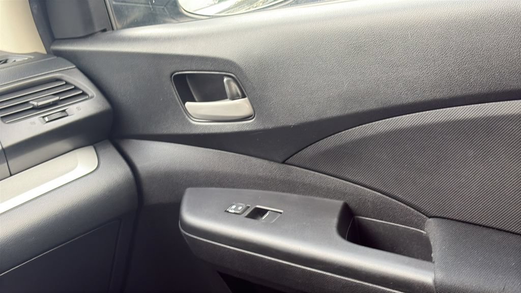Used 2014 Honda CR-V LX image 13