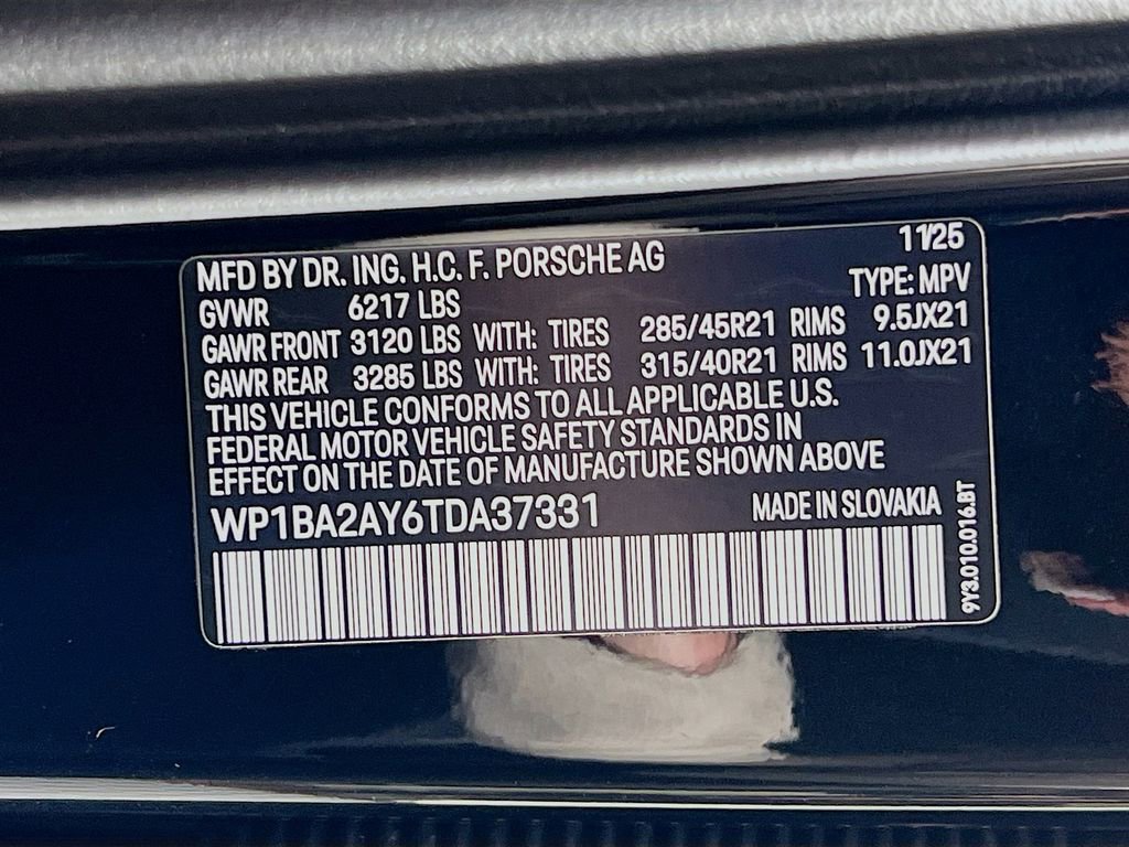 New 2026 Porsche Cayenne Coupe image 34