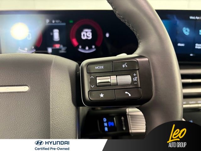 Used 2026 Hyundai Santa Fe SEL AWD/4WD image 18