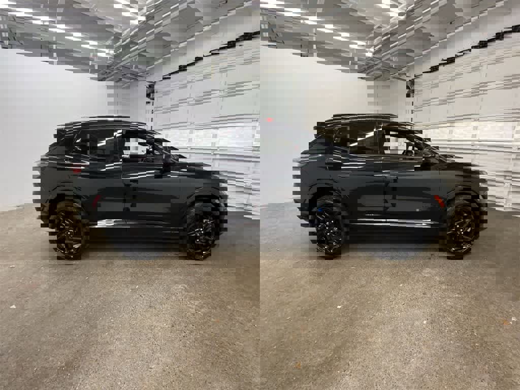 Used 2024 Chevrolet Equinox EV RS image 7