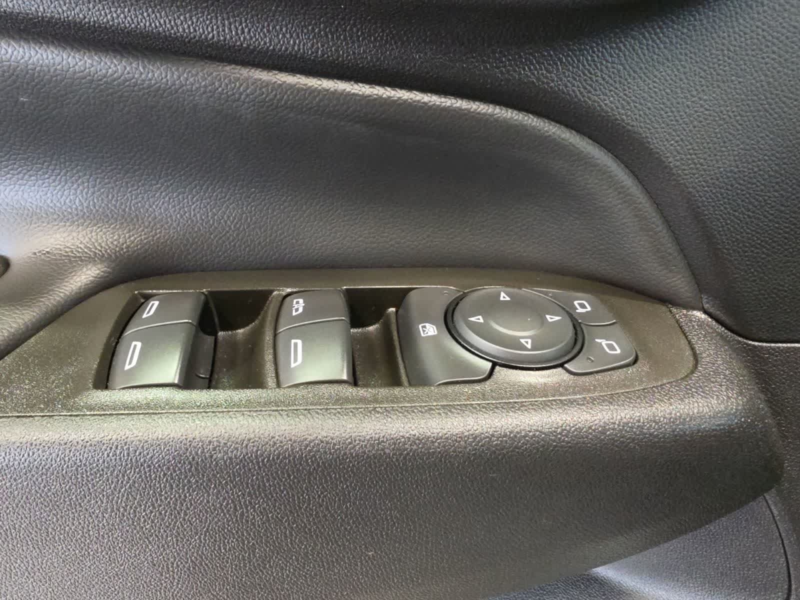 Used 2023 Chevrolet Equinox LT FWD image 19