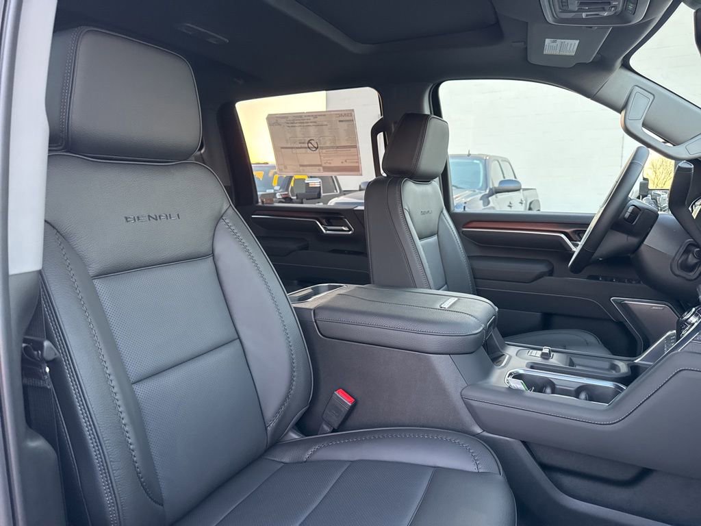 New 2026 GMC Sierra 2500 Denali w/ Denali Reserve Package image 21
