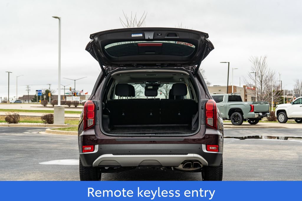 Used 2022 Hyundai Palisade SEL w/ 8P Bench Seat Package image 10