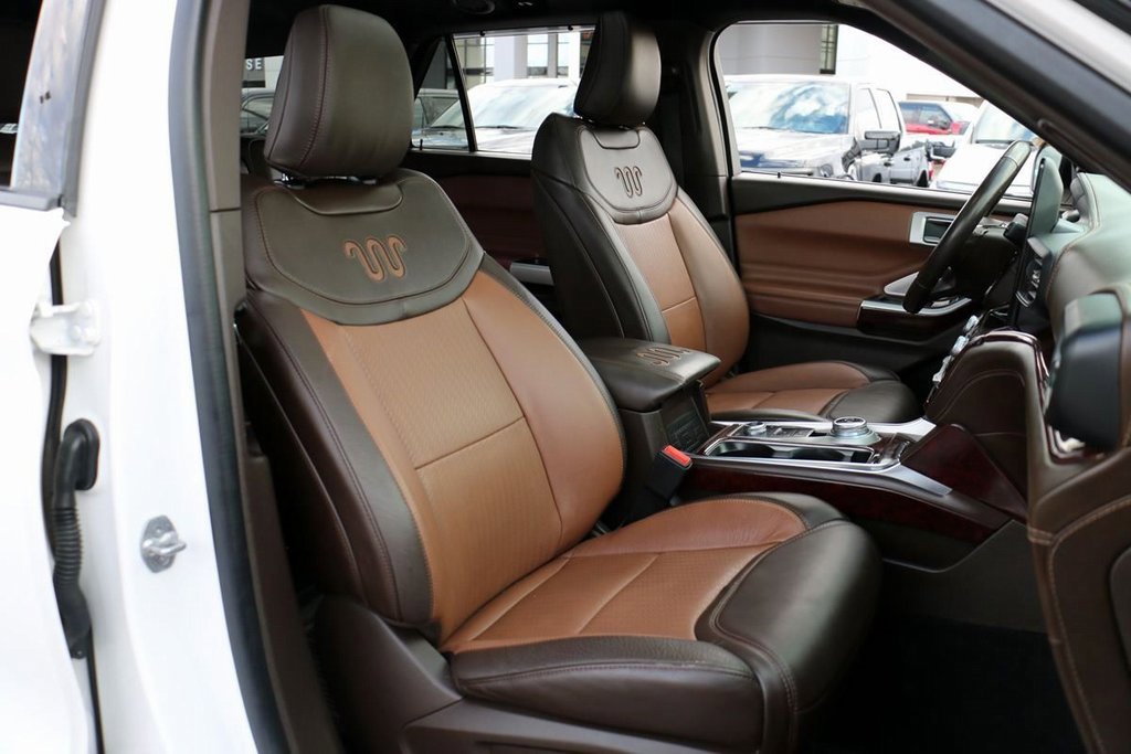 Used 2022 Ford Explorer King Ranch w/ Class IV Trailer Tow Package image 37