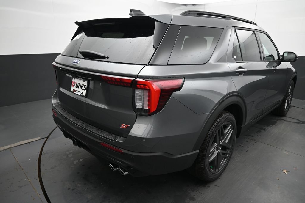 New 2026 Ford Explorer Platinum w/ LUX Leather Package AWD/4WD image 12
