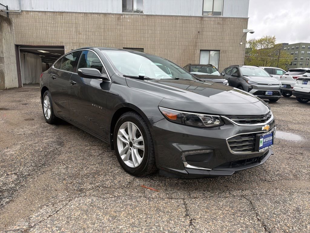 Used 2018 Chevrolet Malibu LT FWD image 8