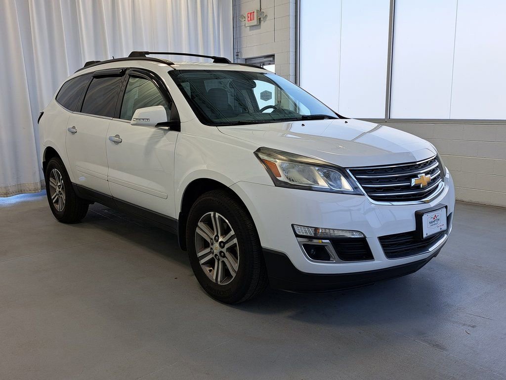 Used 2016 Chevrolet Traverse LT image 4