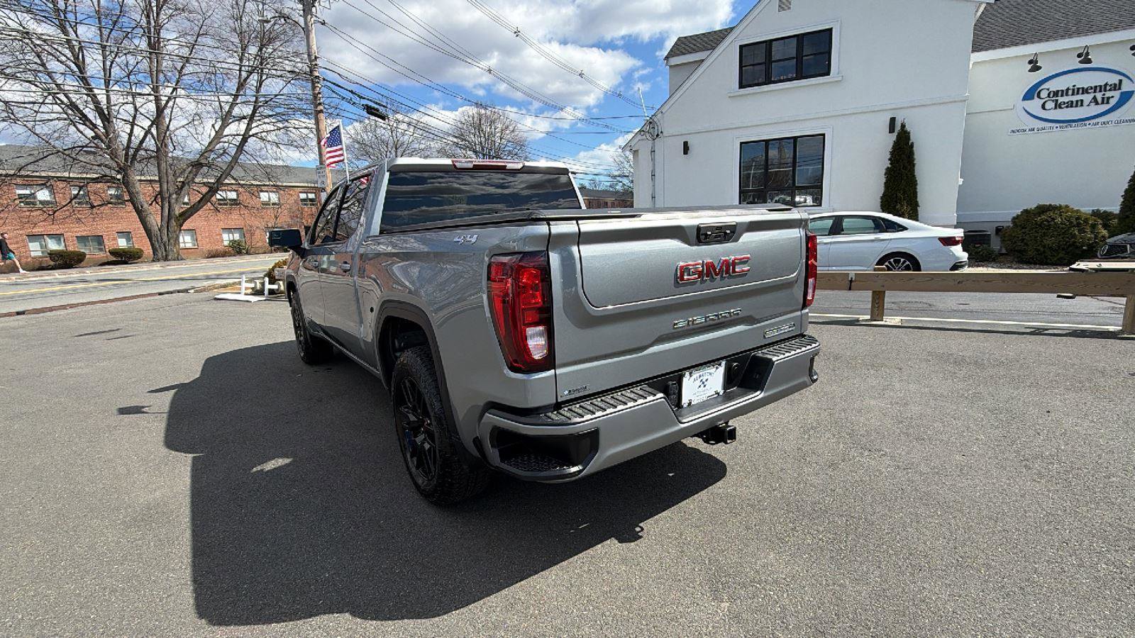 Used 2023 GMC Sierra 1500 Elevation image 5