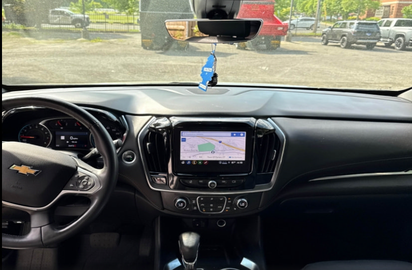 Used 2023 Chevrolet Traverse LT w/ LT Premium Package AWD/4WD image 7