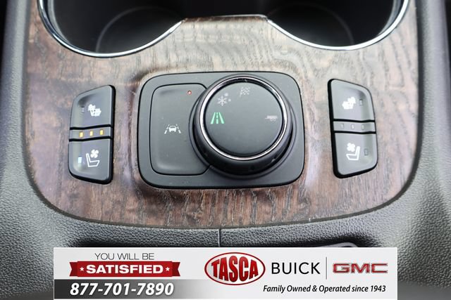 Used 2023 GMC Acadia Denali w/ Black Diamond Edition FWD image 32