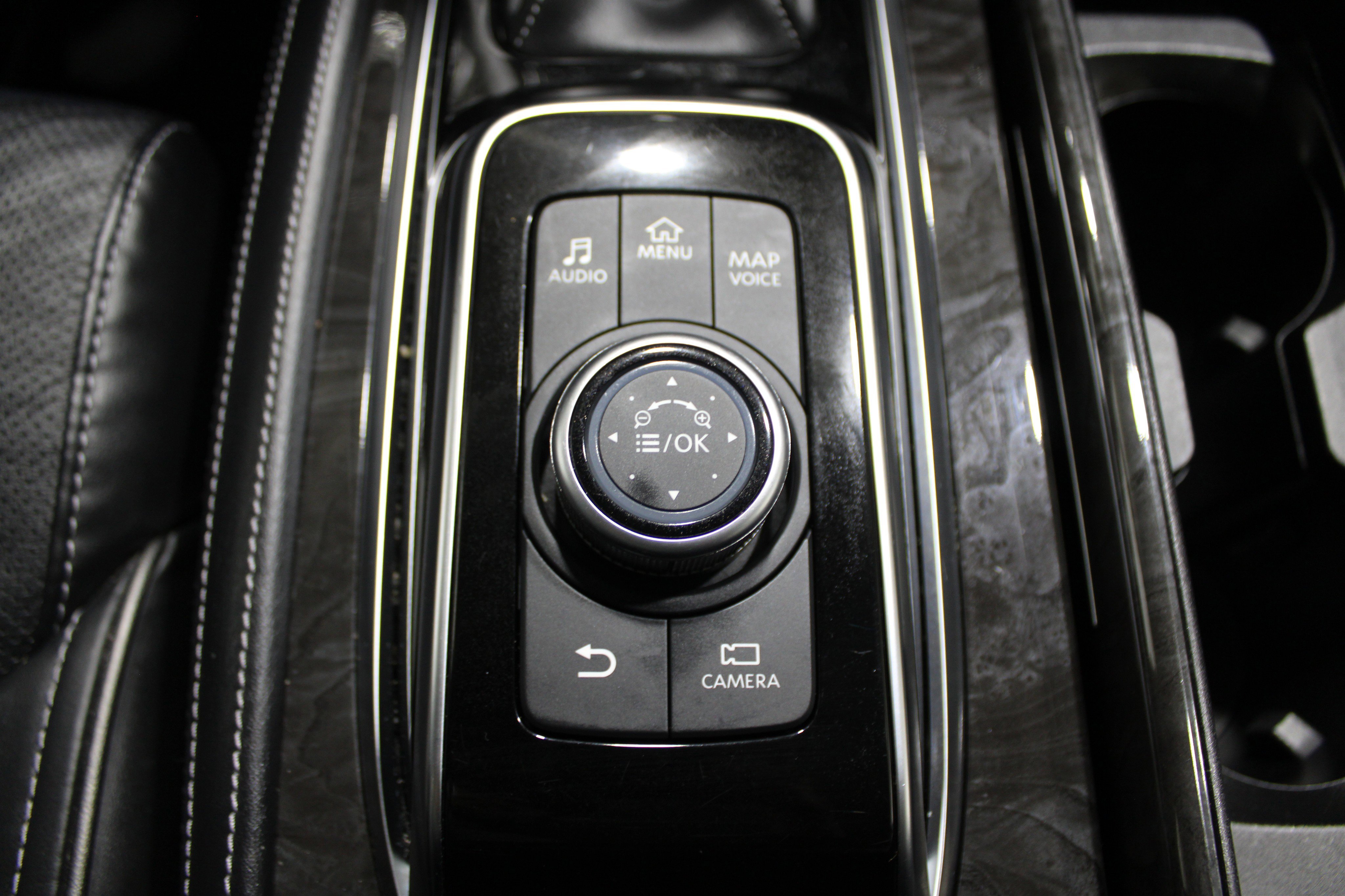 Used 2024 INFINITI QX80 Luxe image 23
