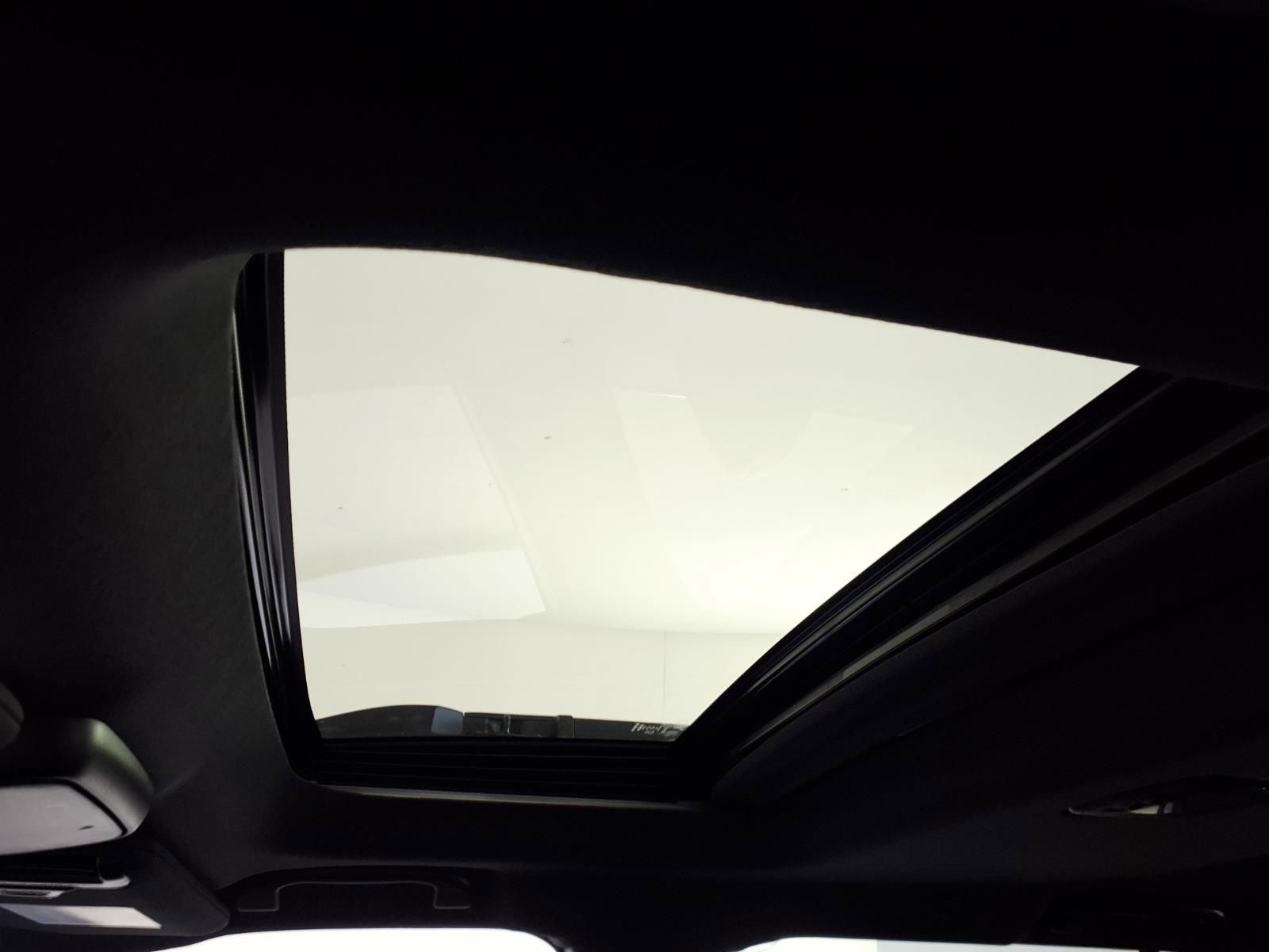 Used 2026 Subaru Outback Premium image 7