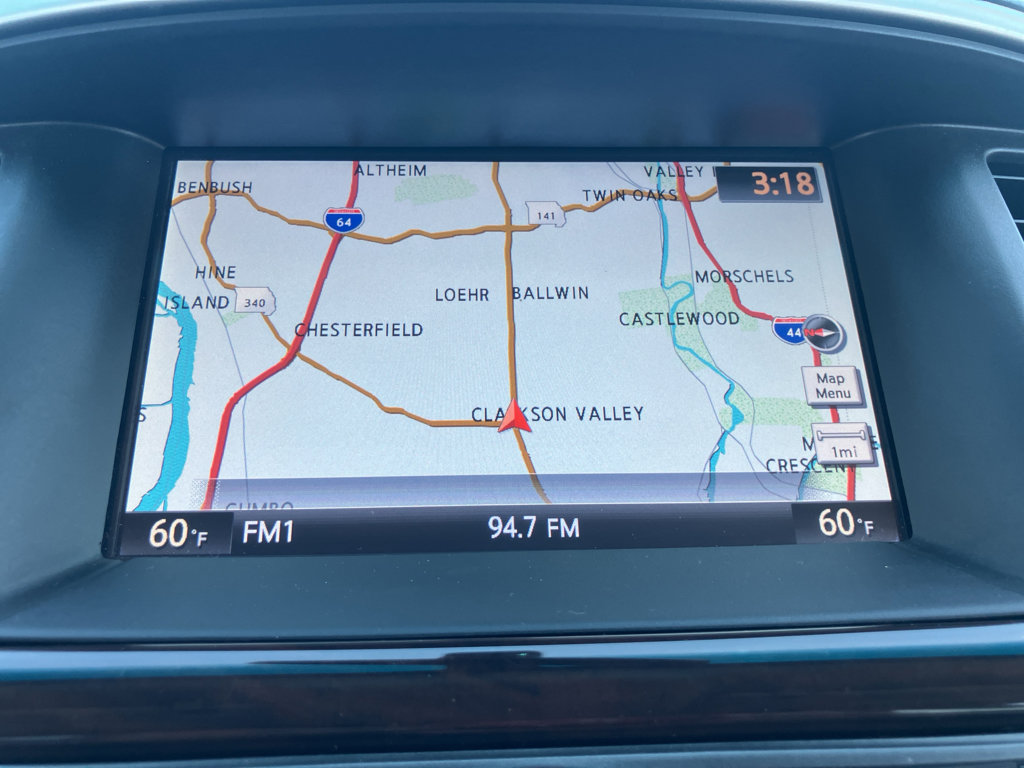 Used 2016 Nissan Pathfinder Platinum AWD/4WD image 16