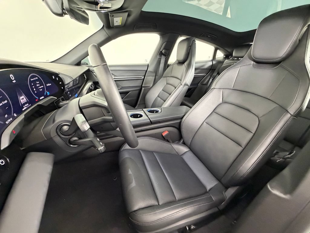 Certified 2026 Porsche Taycan RWD image 5