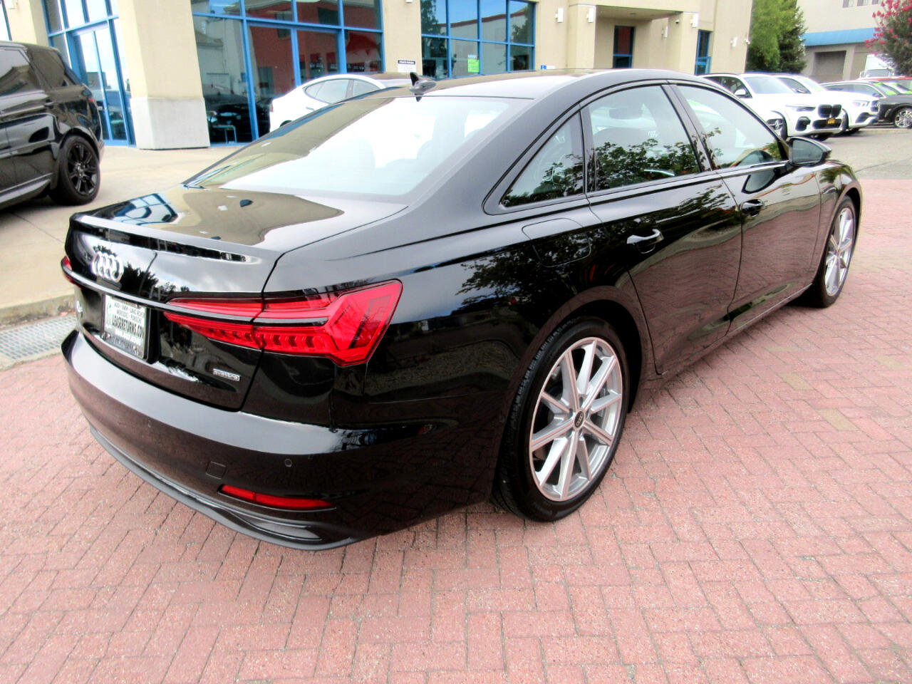 Used 2025 Audi A6 2.0T Premium w/ Convenience Plus Package image 2