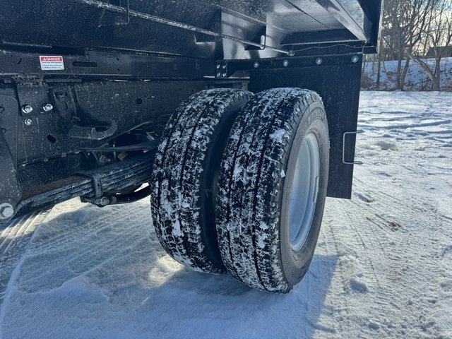 New 2026 GMC Sierra 3500 Pro w/ Convenience Package image 10