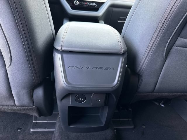 New 2027 Ford Explorer Active RWD image 17